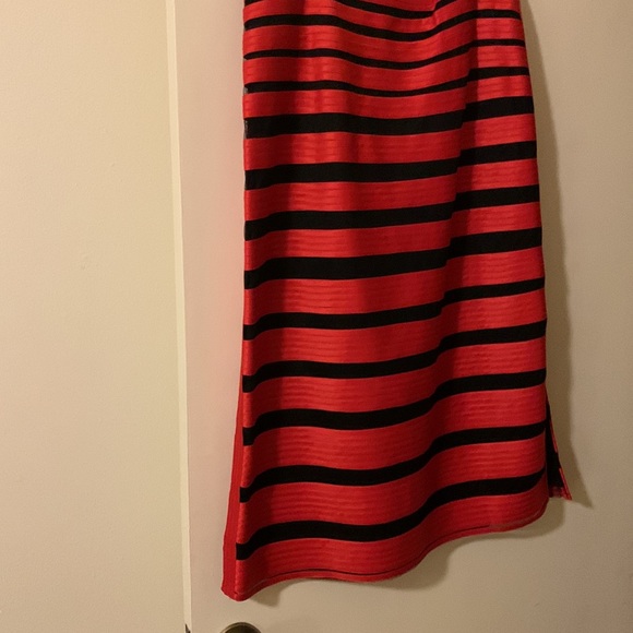 Elegant suit for special occasions or church. Only wore a couple of times. - Picture 5 of 5